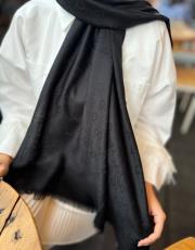 siyah g logolu ipek kaşmir  3