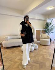 siyah kapşonlu yelek