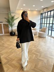 siyah dikiş detaylı yırtmaçlı sweat