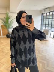 siyah 44155 yumoş triko kazak