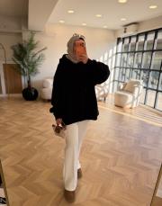 siyah kol pile detaylı oversize sweatshırt