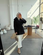 siyah fermuar detaylı yakası kürklü premium kaban