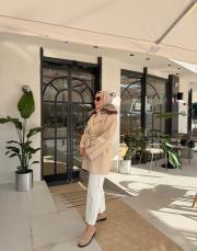 bej fermuar detaylı yakası kürklü premium kaban 3