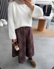 kahve ekose scuba etek