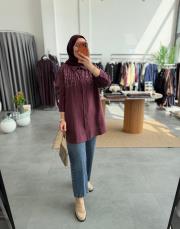 bordo boncuk işlemeli gömlek