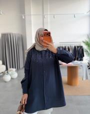 lacivert boncuk işlemeli gömlek