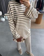 siyah çizgili basic sweat 3