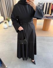 siyah belden oturtmalı kemerli elbise 2