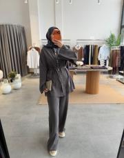 füme nervür detaylı pantolonlu takım