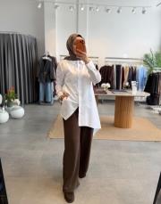 beyaz asimetrik kesim gömlek